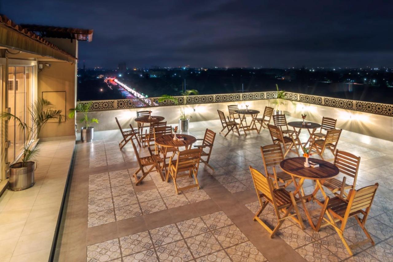 Hotel One Garden Town, Lahore Esterno foto